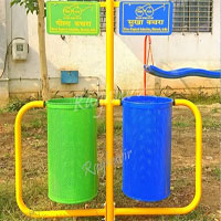 Dry And Wet Dustbin Outdoor Playground Equipment